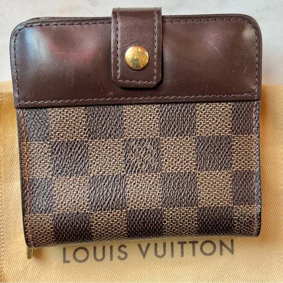Authentic Vintage Louis Vuitton Damier Ebene Compact Wallet - Picture 1 of 5